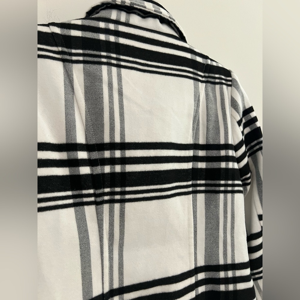 iZ Byer - Plaid Peacoat - Size Small - Picture 10 of 10